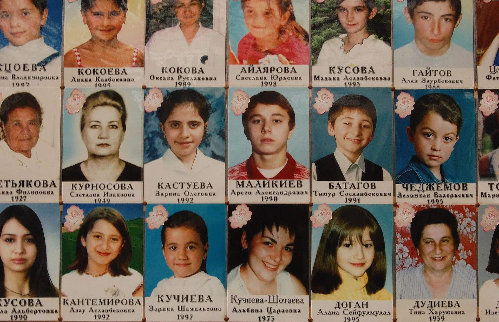 Beslan school siege historical image 1